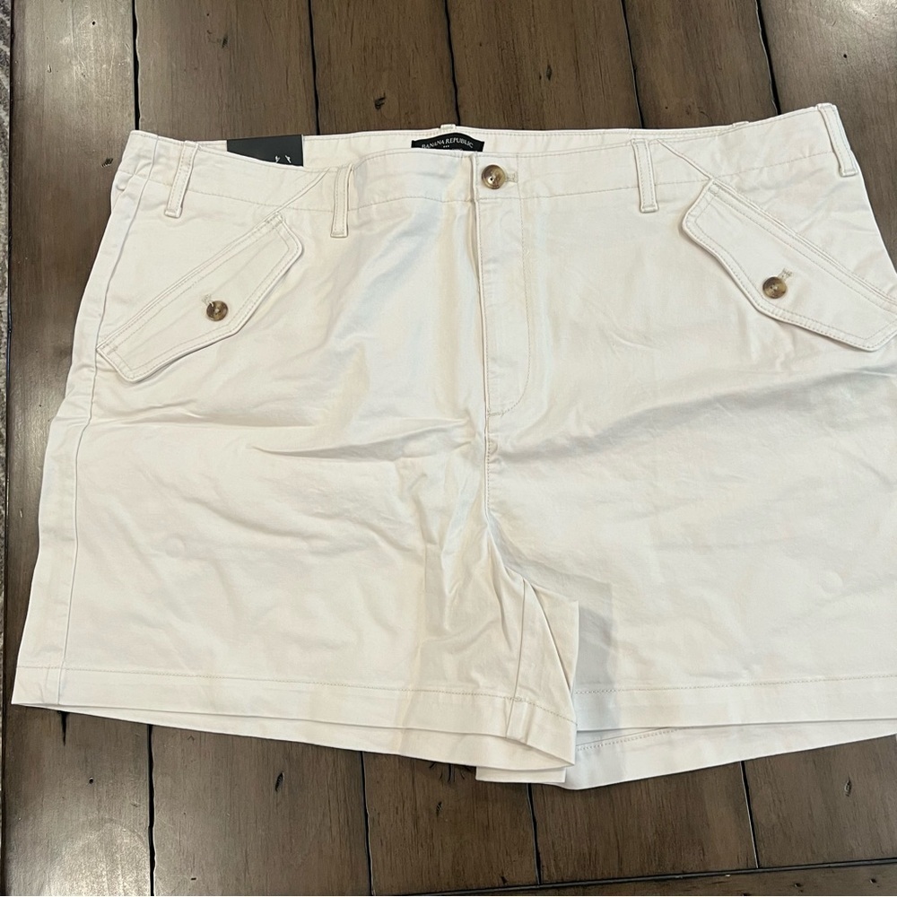 NWT Banana Republic Cream Authentic Chino Tailored Shorts Size 20 #L19 - Picture 3 of 15